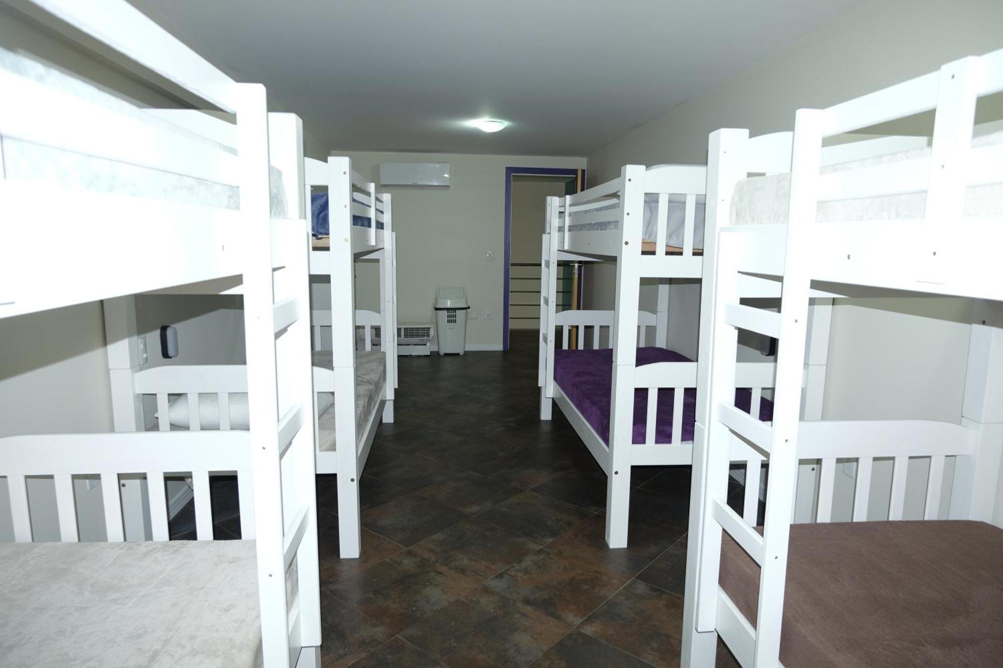 Hostel Toca Da Moreia Бомбиньяс Экстерьер фото